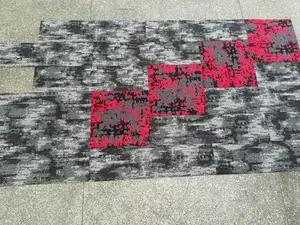 31 Carpet Tiles